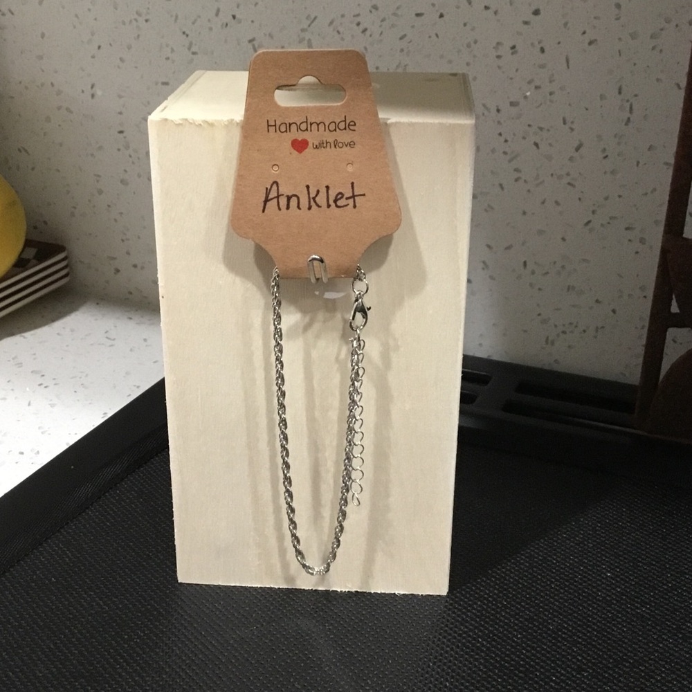 NWT Anklet Silver (zinc alloy) Chain